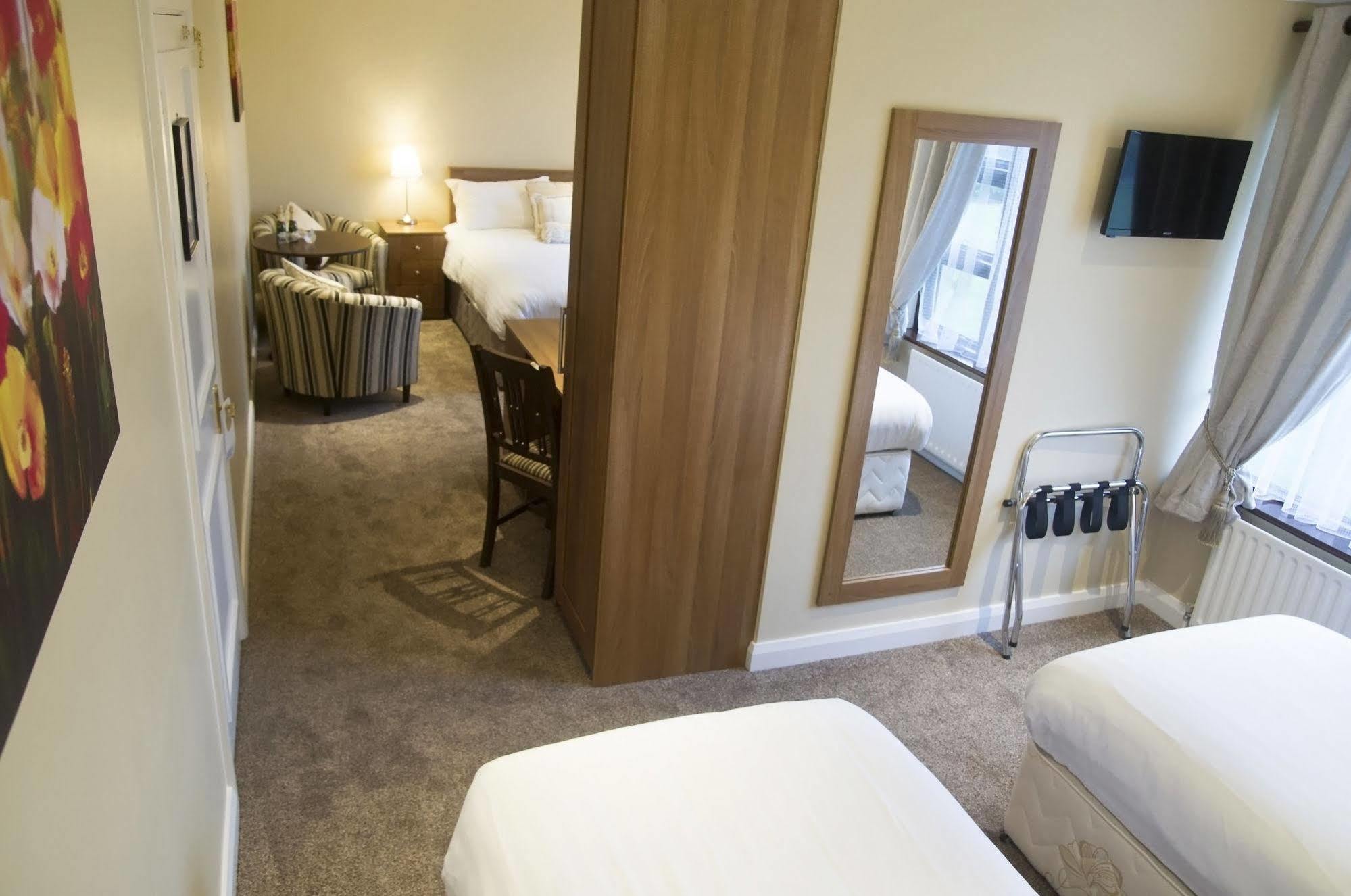 Appartamento Hillview Self Catering Lusk Esterno foto
