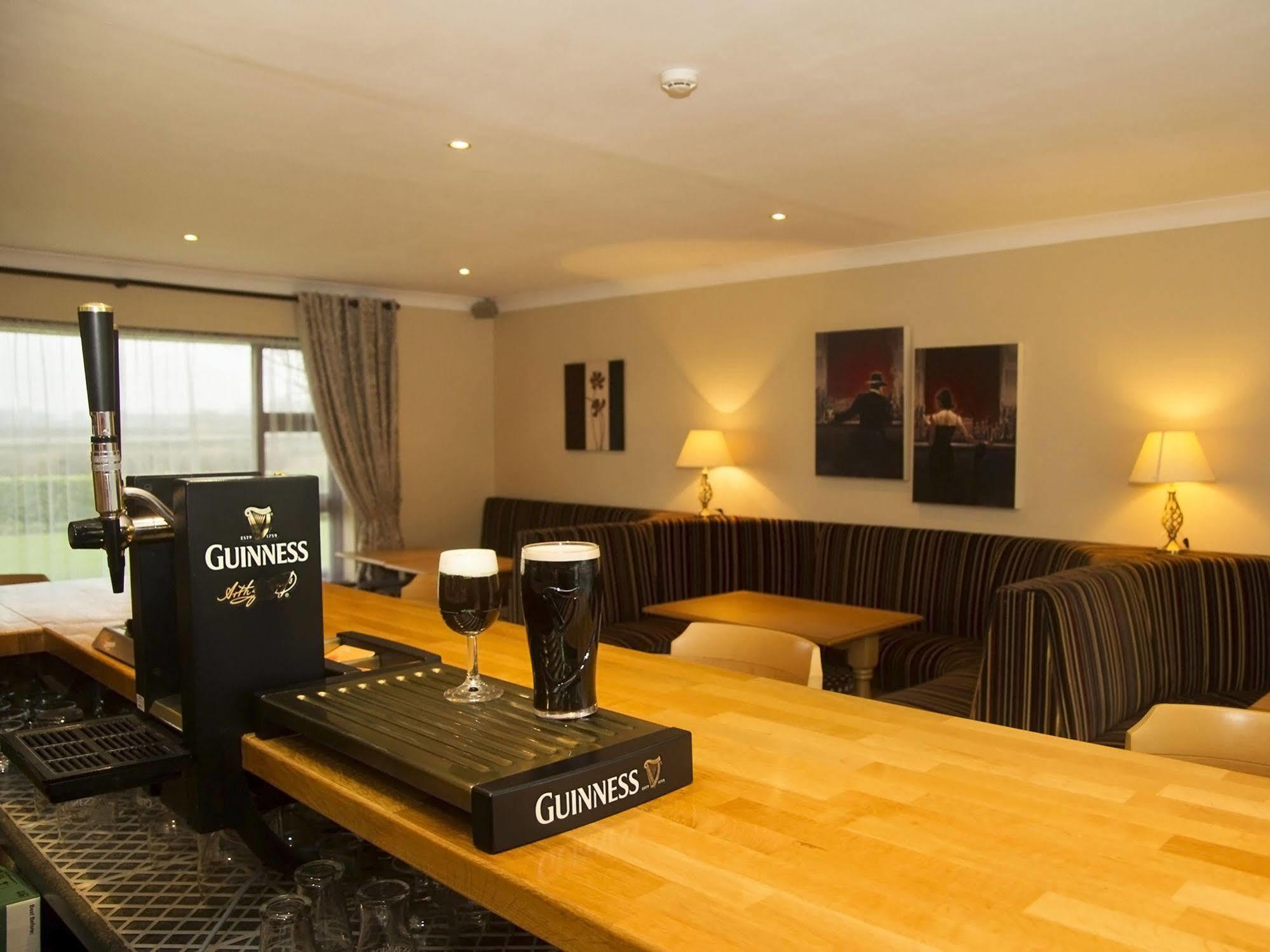 Appartamento Hillview Self Catering Lusk Esterno foto
