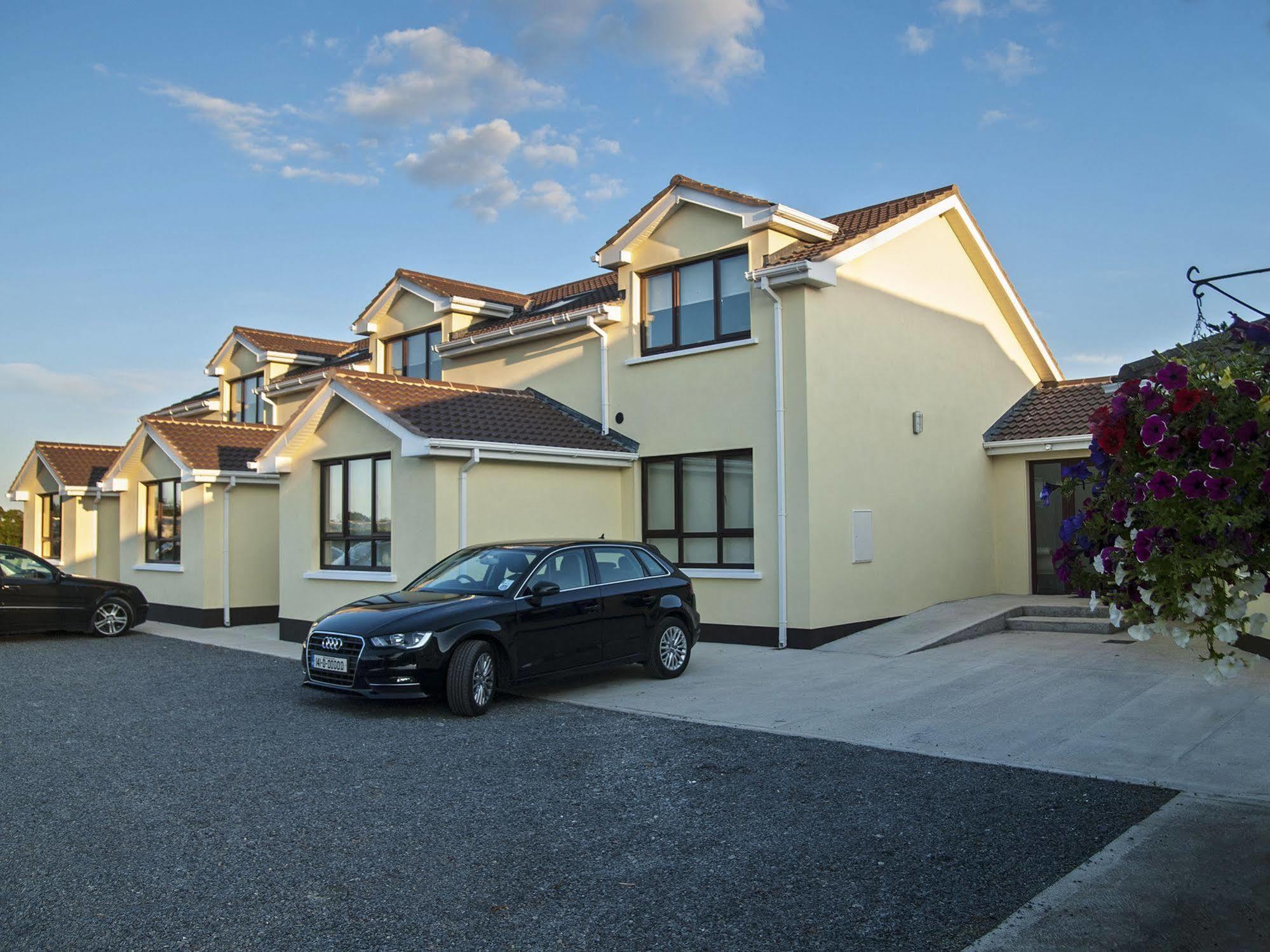 Appartamento Hillview Self Catering Lusk Esterno foto