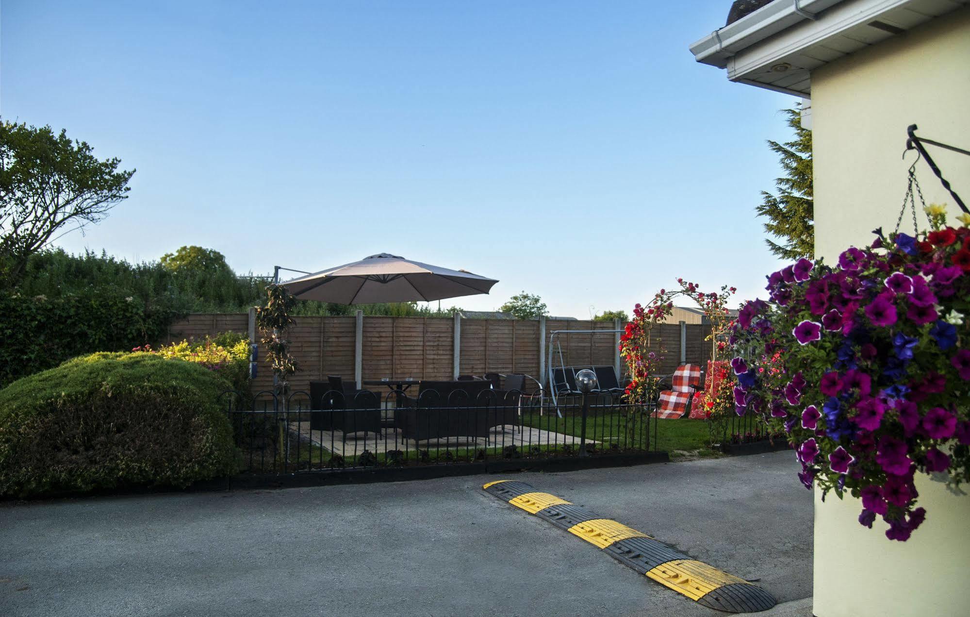 Appartamento Hillview Self Catering Lusk Esterno foto